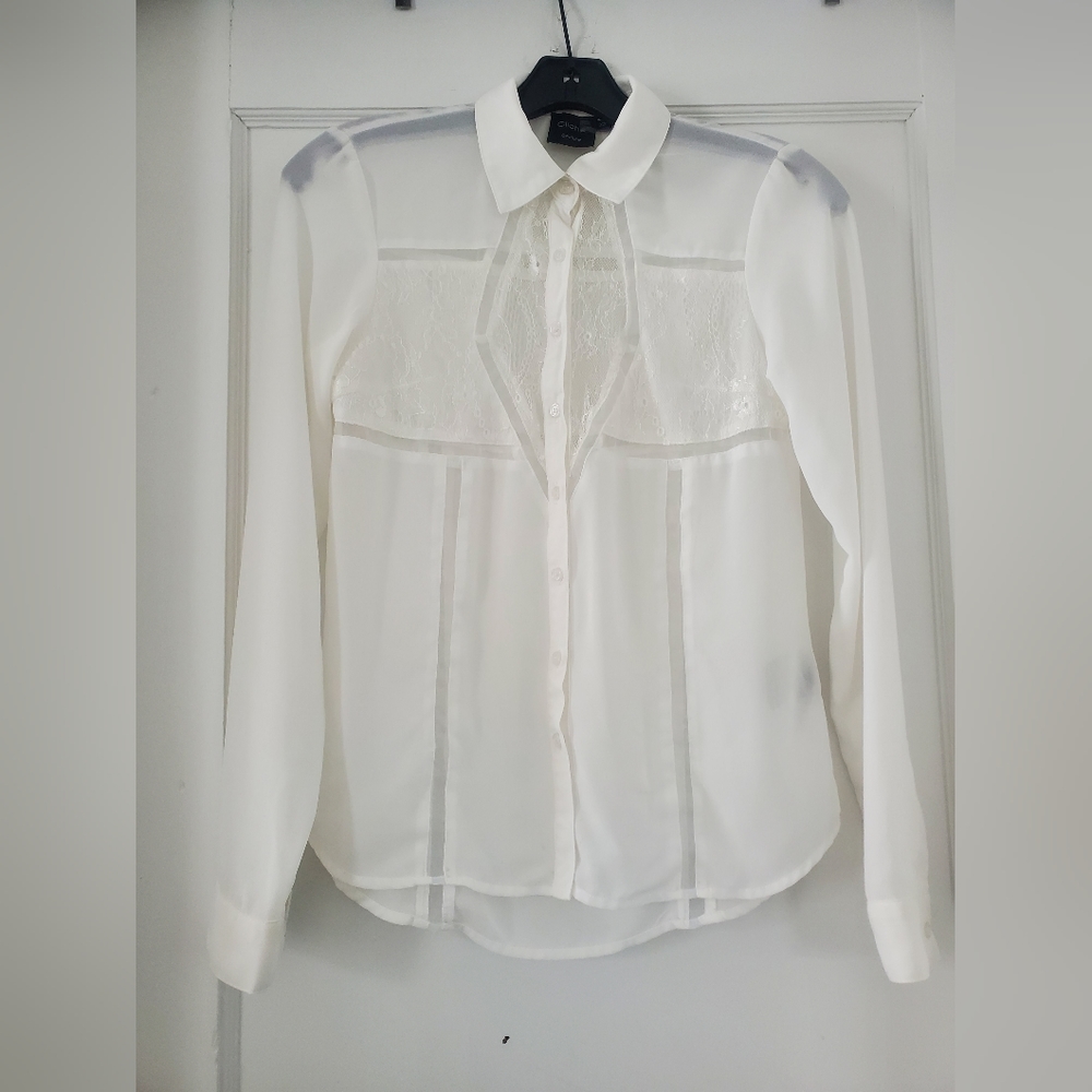 XS white blouse by Cliche`